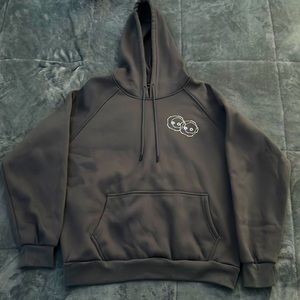 DARK GRAY SWEATSHIRT